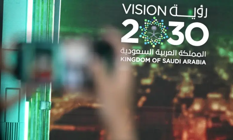 المملكة تدخل المرحلة الثالثة من رؤية 2030 بزخم متصاعد.. قفزات نوعية في الاقتصاد والمجتمع ومؤشرات عالمية متقدمة