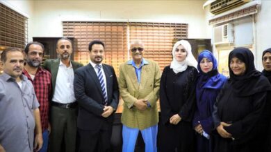 الوكيل محمد سعيد سالم يشرف على مراسيم الاستلام والتسليم للإدارة الجديدة لمكتب الاعلام بالعاصمة المؤقتة عدن
