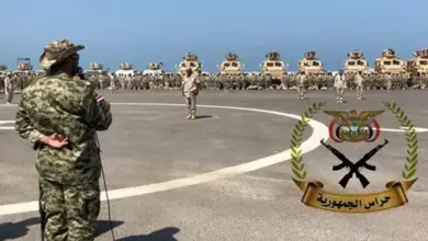 بإشراف سعودي.. بدء هيكلة قوات ‘‘طارق صالح’’ ودمجها في وزارة الدفاع .. وقائدها يتلقى تحذيرًا شديد اللهجة من الرياض