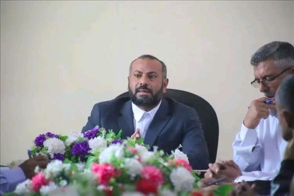 تفاصيل ما حدث في الضالع اليوم.. الإنتقالي المنحل يتمرد ويدفع بقايا فلوله لاقتحام مبنى السلطة المحلية بالمحافظة