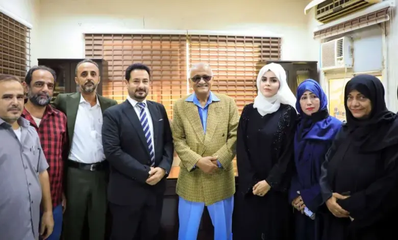 تفاصيل مراسم التسليم في مكتب إعلام العاصمة عدن وتوجيهات هامة بخصوص القطاع الإعلامي