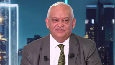 عبدالناصر الوالي ينقلب على موقفه السابق ويتراجع عن ”بيان حل الانتقالي”