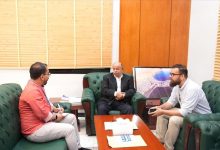 عضو مجلس القيادة الرئاسي سالم الخنبشي يشيد بجهود برنامج الأغذية العالمي