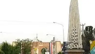 غضب عارم في أوساط الطلاب: مليشيا الحوثي تطرد الأطباء المبتدئين من القاعات