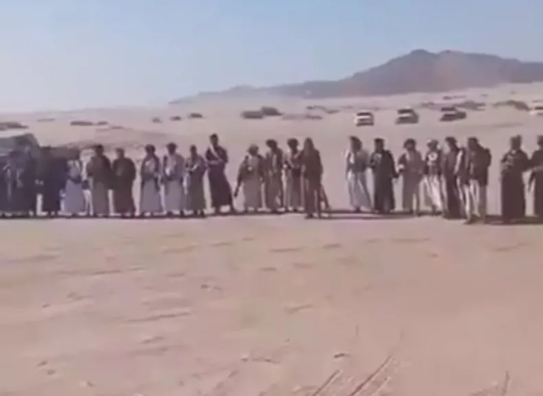 قبائل الجوف تستنفر وتمنح الحوثيين مهلة حتى التاسعة مساءً للإفراج عن الشيخ ”فدغم” الحزمي (فيديو)