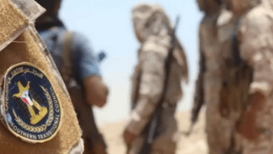 قوات تابعة للمجلس الانتقالي الجنوبي تعلن التمرد وترفض دمجها في وزارة الدفاع