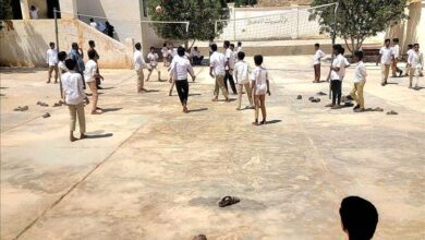 مباراة ودية في كرة الطائرة تجمع فريقي المجد والشرارة بمدرسة المجد بلنف