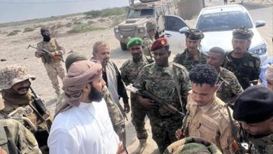 محافظ أبين: لا تهاون مع الجبايات المخالفة وسنحمي هيبة الدولة بالقانون