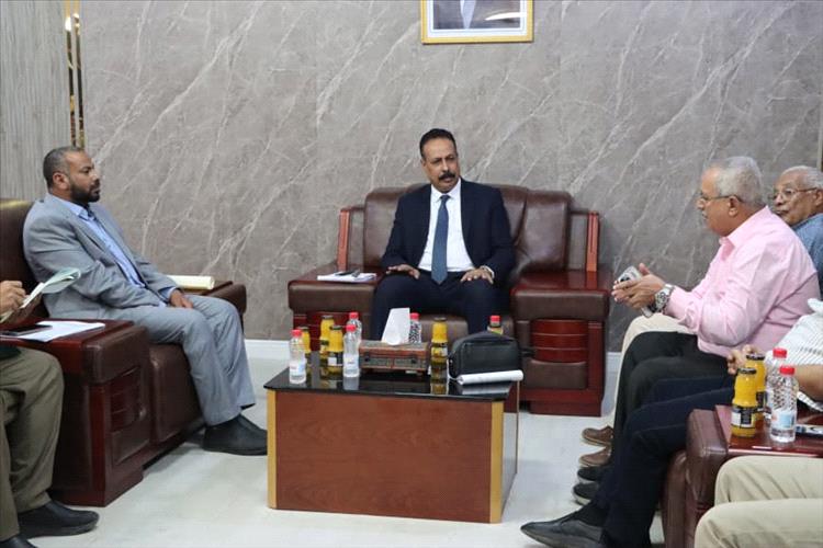 محافظ الضالع يبحث مع عدد من الوزراء والمنظمات الدولية بالعاصمة عدن الاحتياجات الخدمية والتنموية للمحافظة