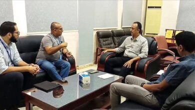 مدير عام صحة عدن يبحث مع منظمة الدولية للهجرة (IOM) أوجه التعاون المشترك