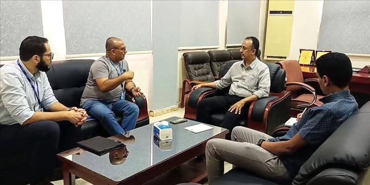 مدير عام صحة عدن يبحث مع منظمة الدولية للهجرة (IOM) أوجه التعاون المشترك
