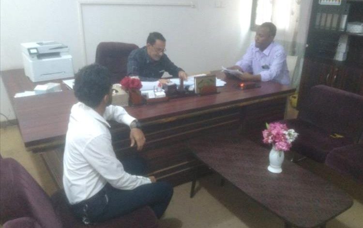 مدير عام مستشفى الامراض النفسية يلتقي مهندس تقنية المعلومات عمرو مبروك