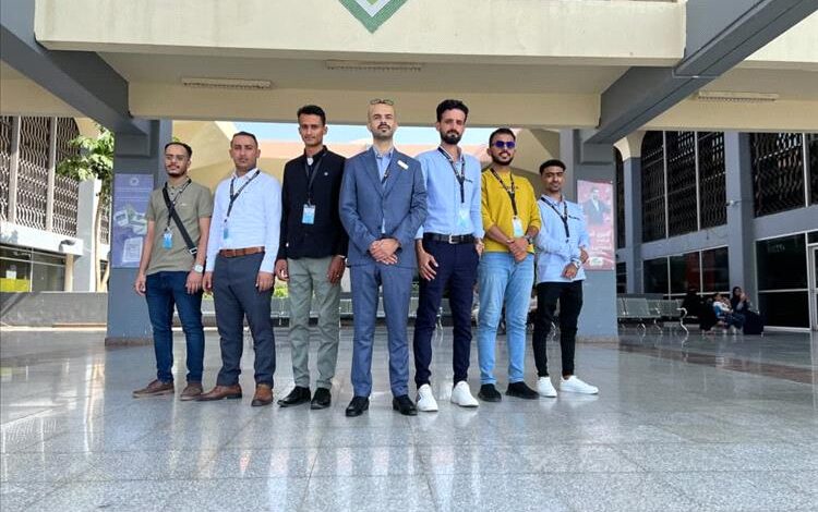 مغادرة 7 طلاب من عدن إلى الصين ضمن منح “المقبلي للطاقة” لدراسة الطاقة المتجددة
