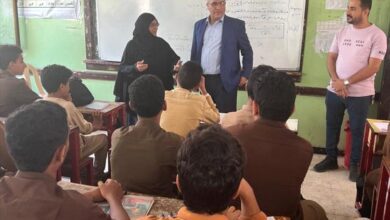 وزير التربية (العبادي) ينفذ زيارة مفاجئة لثانوية احمد حامد خليفة للبنين بعدن
