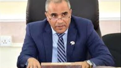 وزير التربية يناقش مع مؤسسة حضرموت توسيع التعاون لتطوير العملية التعليمية