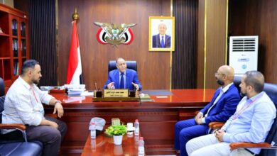 وزير الصناعة يناقش مع مجموعة هائل سعيد أنعم وشركاه مبادرات الابتكار والتنمية في عدن