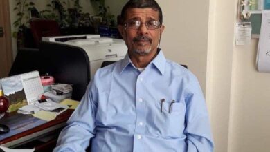 يمني يحصل على الجنسية العمانية بأمر من السلطان.. من هو؟