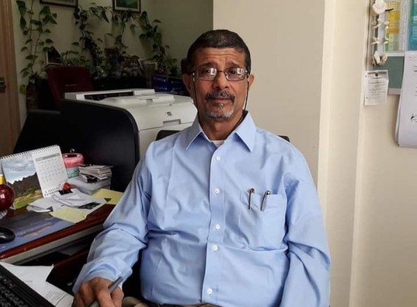 يمني يحصل على الجنسية العمانية بأمر من السلطان.. من هو؟