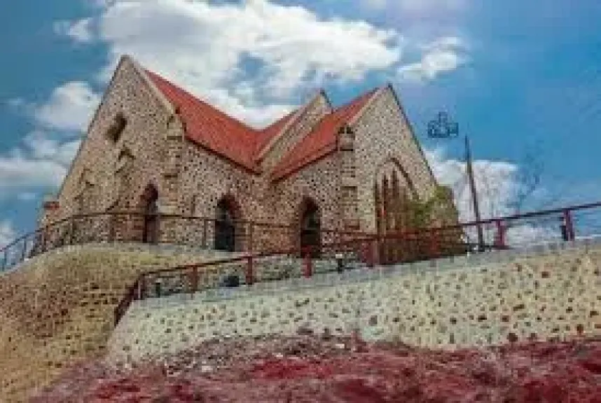 أكثر من شهر بلا مياه… سكان ”المجلس التشريعي بعدن” يستغيثون ويطالبون مدير عام المؤسسة بالتدخل العاجل