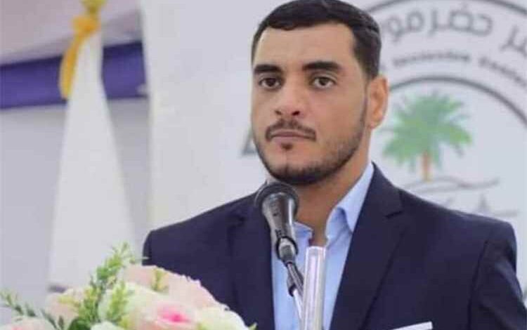 أكرم العامري: توحيد القرار العسكري مفتاح استقرار اليمن