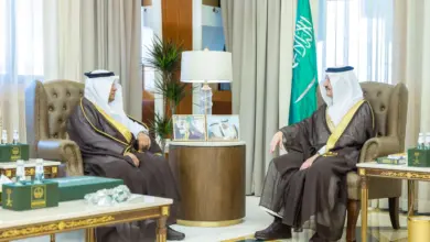أمير الشرقية يستقبل الرئيس التنفيذي لجمعية بناء ويستعرض مشروع “تاكسي أيتام المملكة”