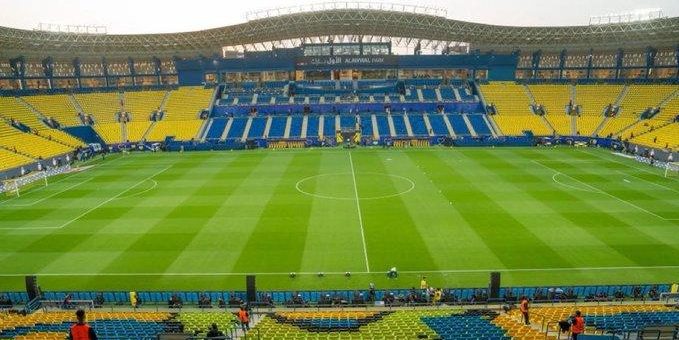أندية توجت بالبطولات على ملعب “الأول بارك” تاريخيًا 