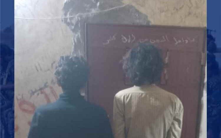 الأجهزة الأمنية بلودر تضبط عصابة متورطة بسرقات الشاحنات على الخط الدولي في الخديرة