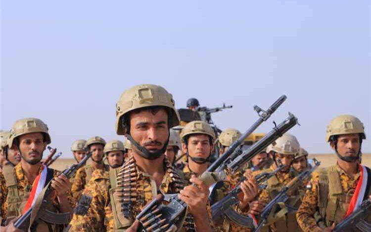 الاحتفاء بتخريج كوكبة من منتسبي شرطة المنشآت بمأرب تزامناً مع العيد الوطني الـ(36) للجمهورية اليمنية