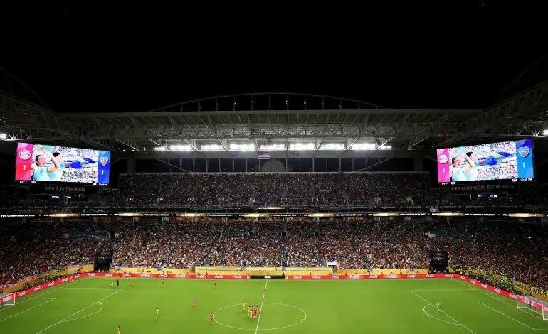 الحرارة تهدد مونديال 2026.. مخاوف من إقامة مباريات في أجواء غير آمنة