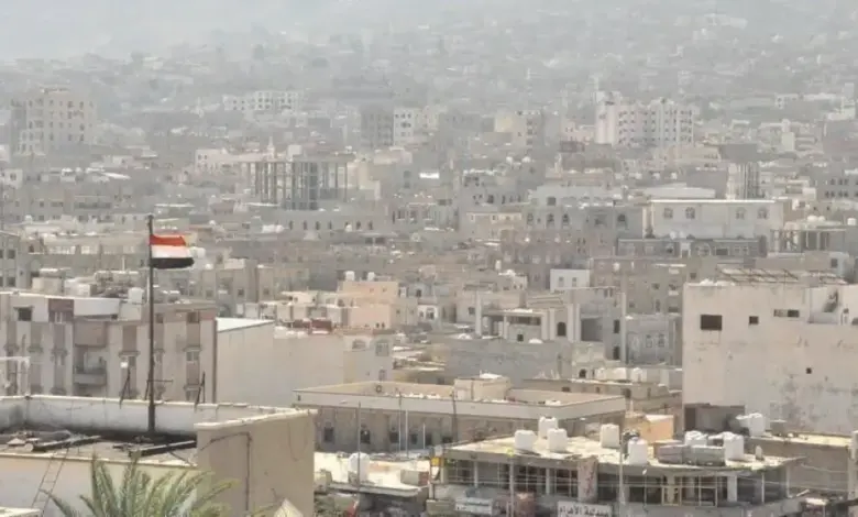 الحوثيون يبيعون أراضي الرئيس اليمني السابق وأراضي أحد البنوك في العاصمة صنعاء