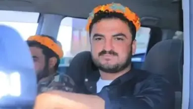 الحوثيون يطلقون النار على شاب ويدهسون آخر بعربياتهم العسكرية خلال حملة على قرية في قيفة بالبيضاء