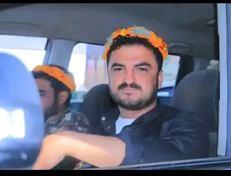 الحوثيون يطلقون النار على شاب ويدهسون آخر بعربياتهم العسكرية خلال حملة على قرية في قيفة بالبيضاء