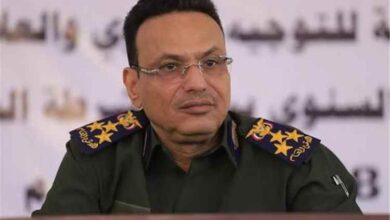 الداخلية تؤكد المضي في مشروع اللوحات الوطنية الموحدة للمركبات