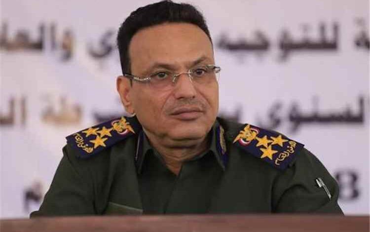 الداخلية تؤكد المضي في مشروع اللوحات الوطنية الموحدة للمركبات