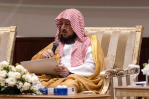 الشيخ السليمان في ندوة «التوجيه في الحج»: «الداخلية» تواجه الشائعات وتدير الحشود باحترافية عالية