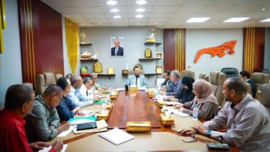 المحافظ شيخ يؤكد أولوية المشاريع الحيوية والاستجابة الفورية لقضايا المواطنين