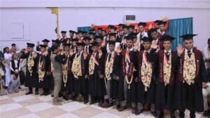 المعهد العالي للعلوم الصحية بمأرب يحتفي بتخرج دفعة جديدة من قسمي الصيدلة والتمريض