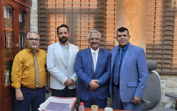 الهيئة العليا للأدوية تناقش مع مؤتمر طب الأسنان تعزيز الرقابة على المستلزمات السنية