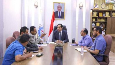 الوزير البكري يبحث أوضاع الأندية والبنية التحتية في تعز