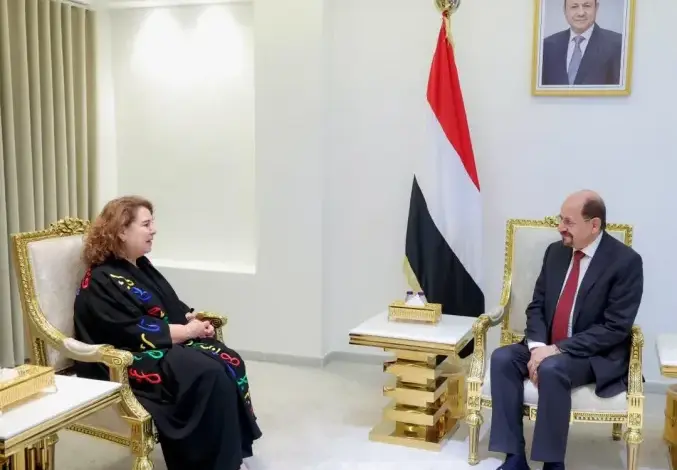 الزنداني وممثلة برنامج الأمم المتحدة الإنمائي