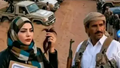 تصريح حوثي بشأن اعتقال الشيخ بن فدغم وميرا صدام حسين لعدم وجود ”محزم” يثير انتقادات و سخرية واسعة (فيديو)