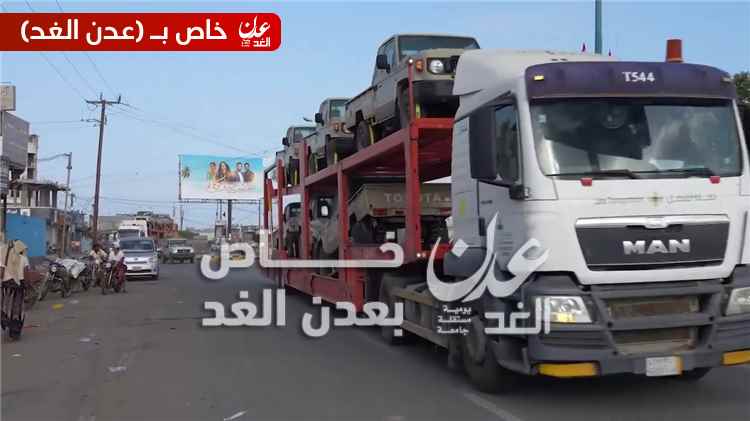 تعزيزات عسكرية كبيرة تصل المخا لدعم قوات المقاومة الوطنية