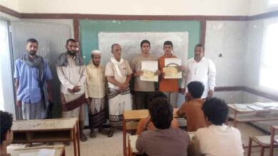 ثانوية عمر بن عبدالعزيز (الحضن )تكرم طلابها المشاركين في المسابقة العلمية والثقافية بالمحافظة