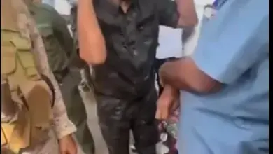 ”حضرموت ضاعت!”.. مدير أمن المكلا يُوجّه صرخة ”مزلزلة” لأتباع بن حبريش: ”ما عاد بقي شي!”