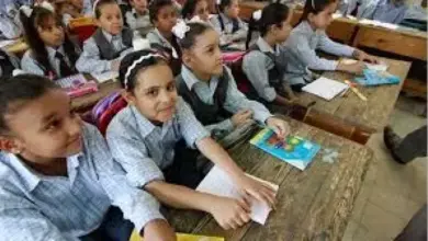 خبراء تربويون يطالبون بتعديل التقويم الدراسي لتجنب ذروة الحرارة في المناطق الساحلية