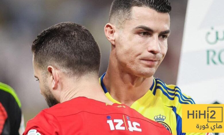 خبير تحكيمي يبرئ حكم مباراة النصر والقادسية !