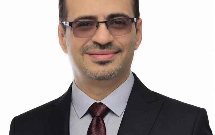 د. أشرف قردش: تحديث التشريع البحري اليمني ضرورة لتعزيز تنافسية ميناء عدن ومعالجة تكدس الشحنات