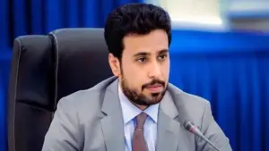 رئيس هيئة التشاور والمصالحة ينقلب على الشرعية ويهاجم الرئيس العليمي ويعلن رفضه حوارًا جنوبيًا في السعودية تحت سقف الدولة اليمنية!