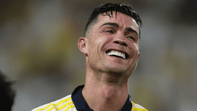 رونالدو اول من يفعلها في التاريخ..!