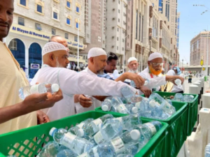 «سقيا الحجاج» و«إيقاف مصحف».. كيف تفاعل سعوديون مع العشر الأوائل عبر «إكس»؟